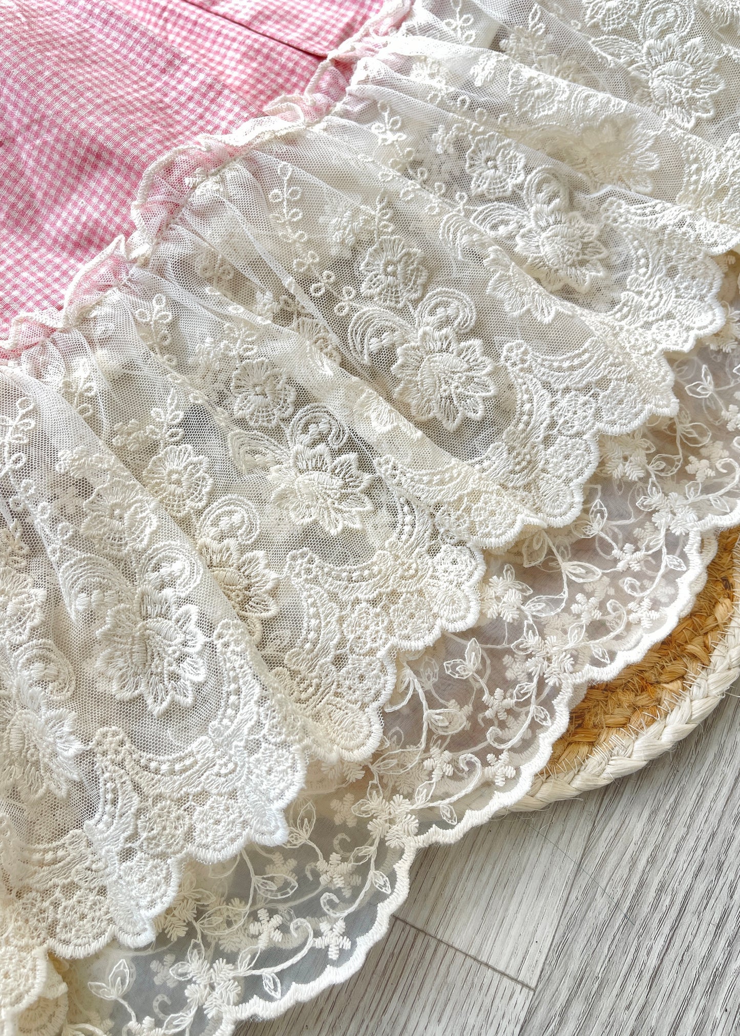 Cottagecore Tiered Checked Floral Maxi Skirt – Lace Scallop Hem, Cream & Pink