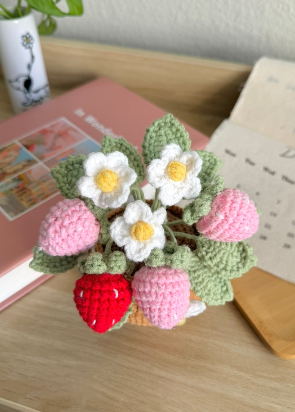 Handmade Crochet Strawberry Plant – Everlasting Flower Decoration for Home & Office