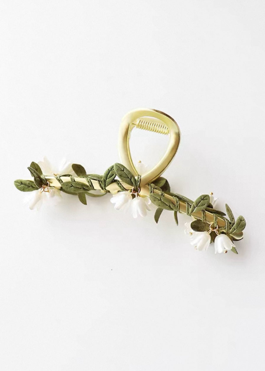 Faircore Hair Claw Clip with Ribbon and Pearl