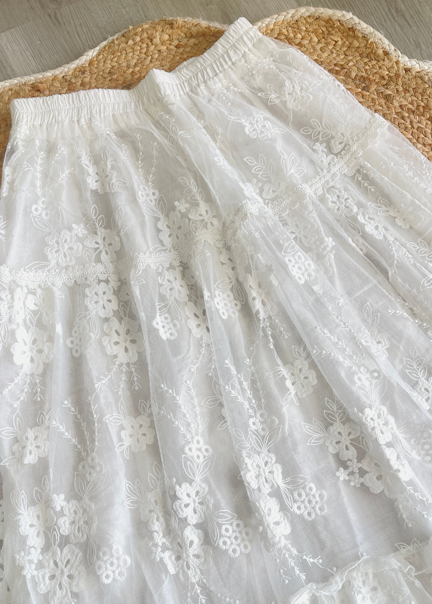 Fairycore White Lace Floral Embroidery Scallop Hem Maxi Skirt