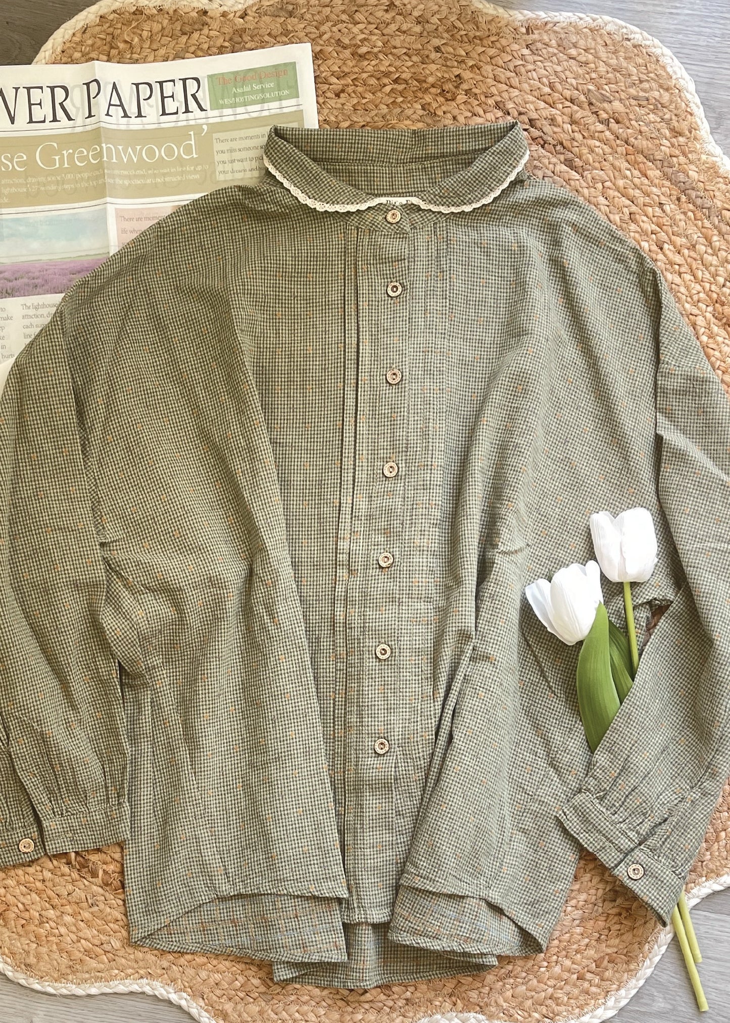 Pit a Pat Women’s Green Plaid Lace-Trim Button-Up Shirt