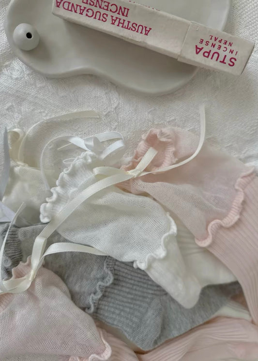 Pit a Pat Balletcore Cotton Bow Socks