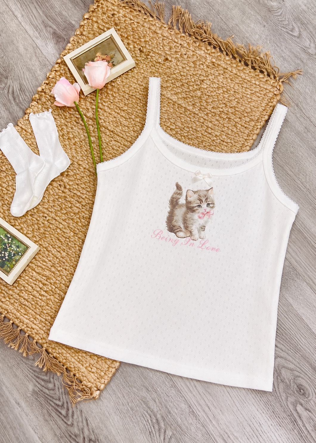 Pit a Pat Women's White Knit Cami with Kitten Graphic