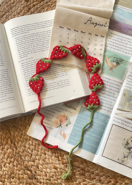 Pit a Pat Crochet Strawberry Headband