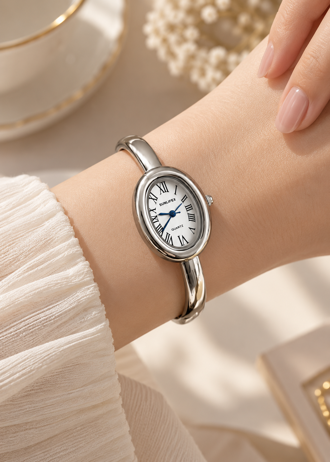 Pit a Pat 80s Sliver-Tone Oval Watch