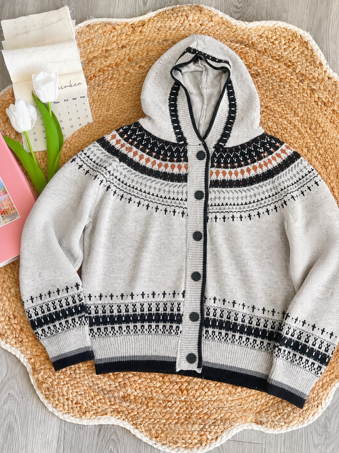 Pit a Pat Winter Woodland Fair Isle Hooded Wool Cardigan – Vintage Nordic Knit Sweater