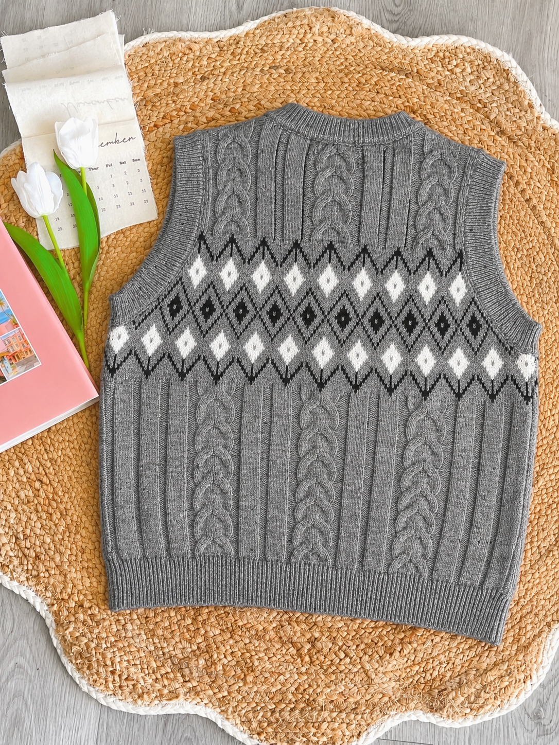 Pit a Pat Countryside Charm Argyle Knit Vest – Vintage Cable Knit Button-Up Sweater Vest