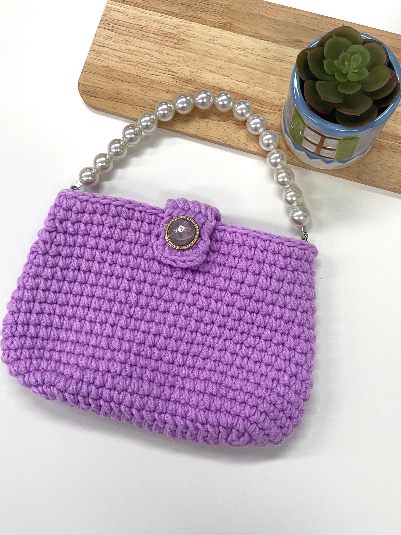 Retro Crochet Pouch Bag