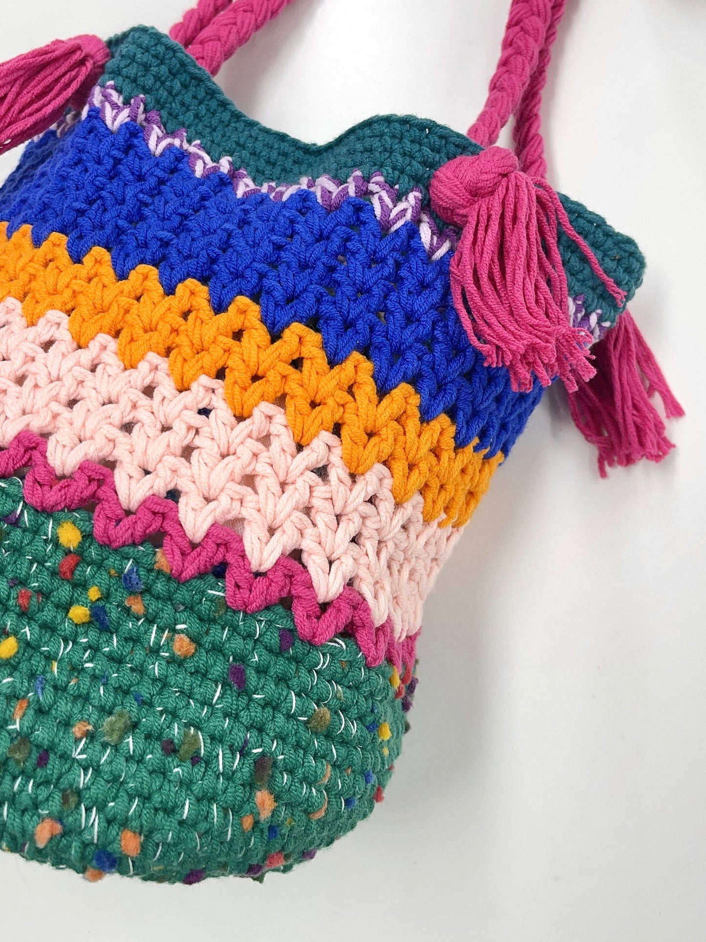 Carousel Crochet Woven Shoulder Bag