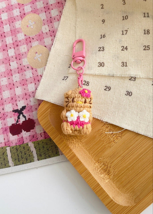 Pit a Pat Crochet Mini Hello Kitty Gummy Keychain