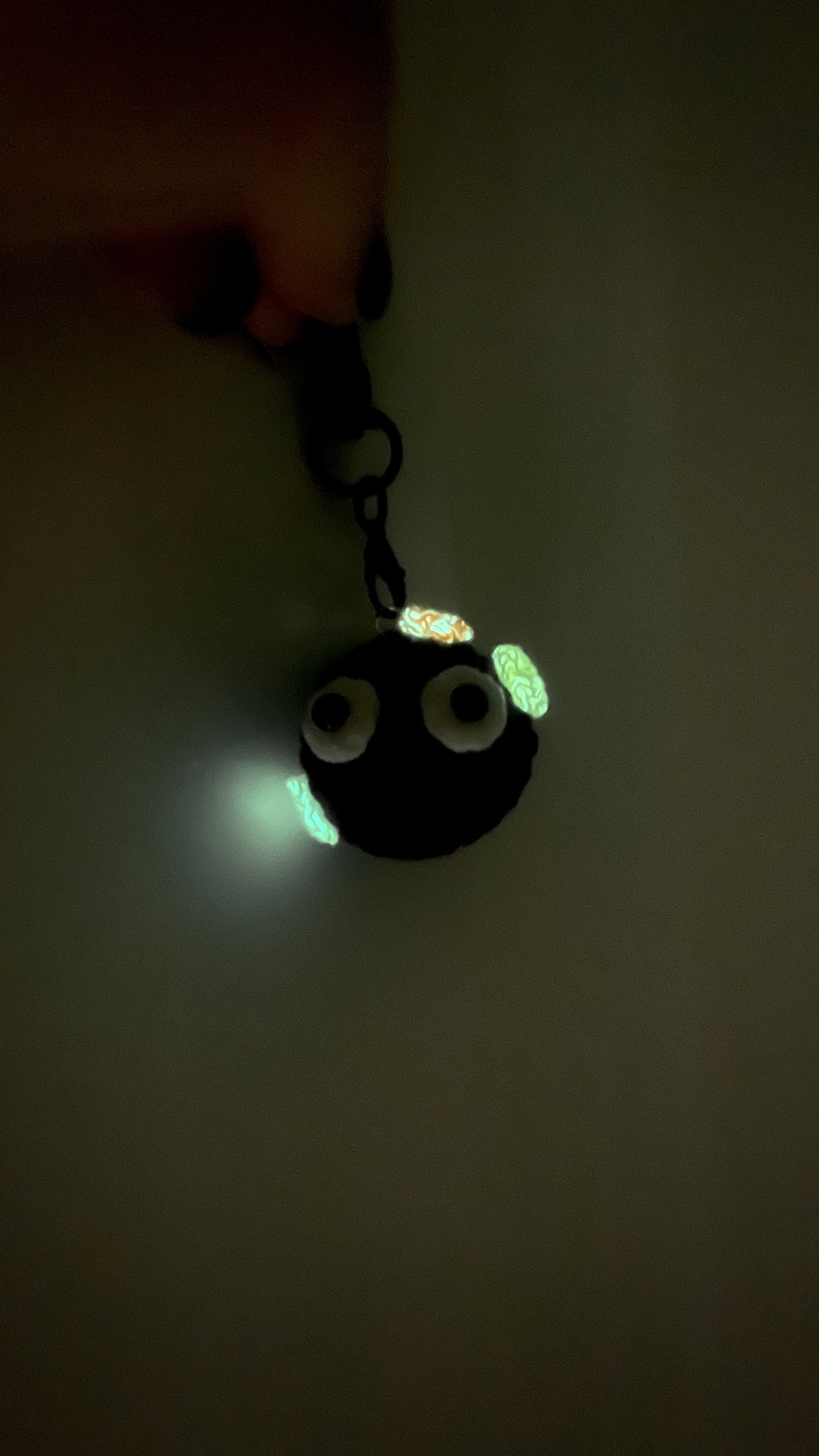 Pit a Pat Crochet Mini Susuwatari Gummy Keychain (Grow in the dark)