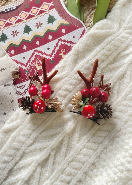 Christmas Deer Ear Clips – Cute Antler & Forest Accessory Set