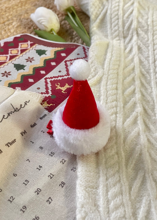 Mini Christmas Hat Hair Clip – Cute Santa Hat Holiday Accessory