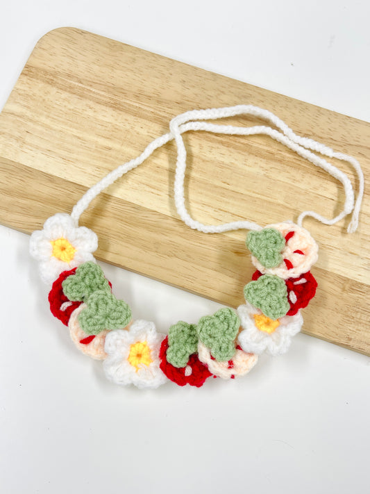 Handmade Daisy Strawberry Pet Collar