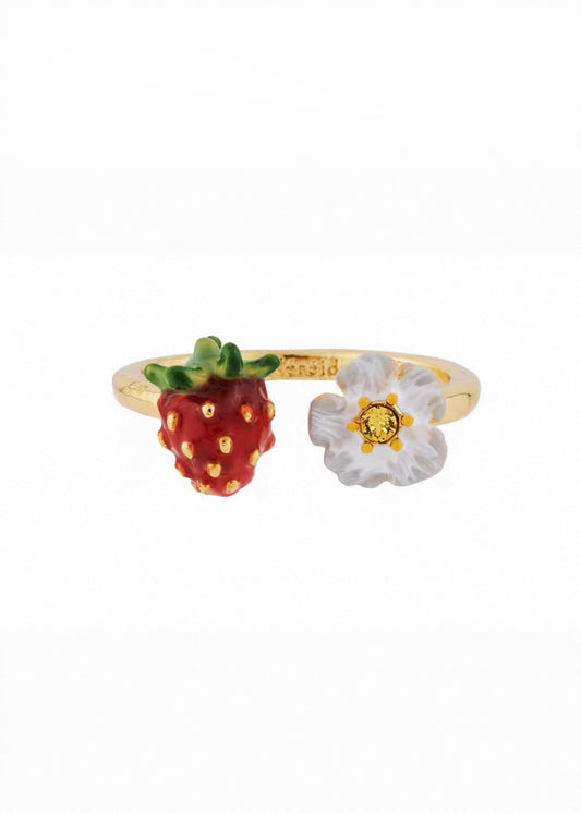 Strawberry & Daisy 3D Resin Ring – Handmade Enamel Gold-Plated Adjustable Ring
