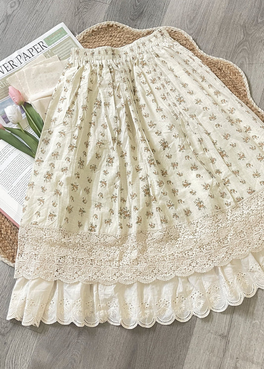 Pit a Pat Women’s Floral Lace Maxi Skirt